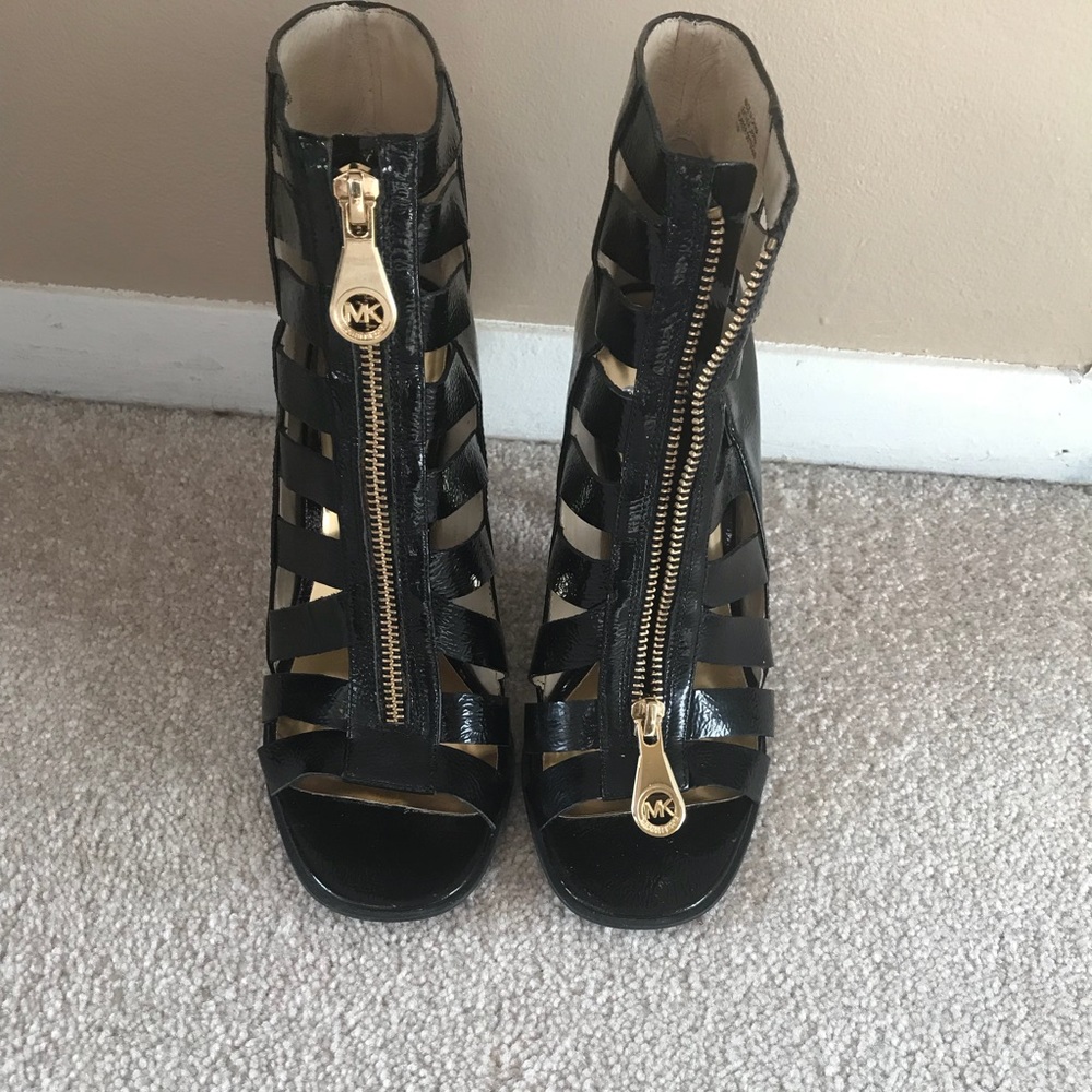 Hot Heels! Michael Kors
